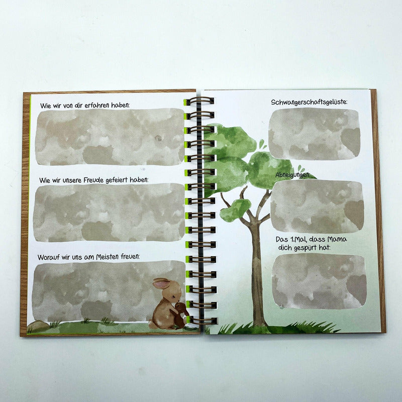 Personalisiertes Babybuch Mein Erstes Jahr - Wurmis-Holzdeko